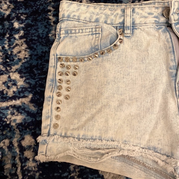 jean shorts - Picture 3 of 4